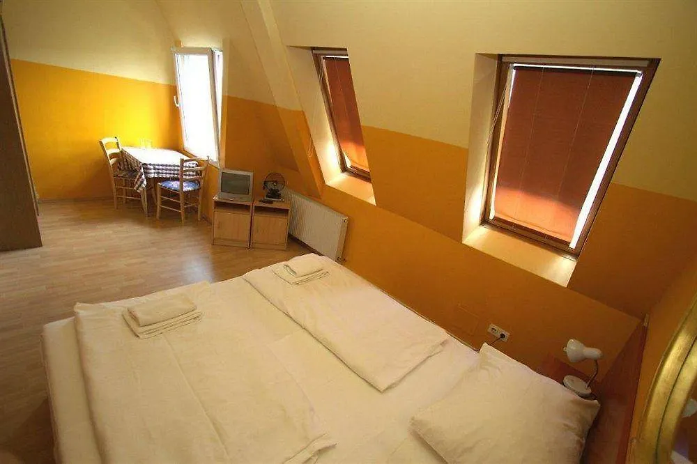 וינה Apartment Hernalser Hauptstrasse 0*,  אוסטריה